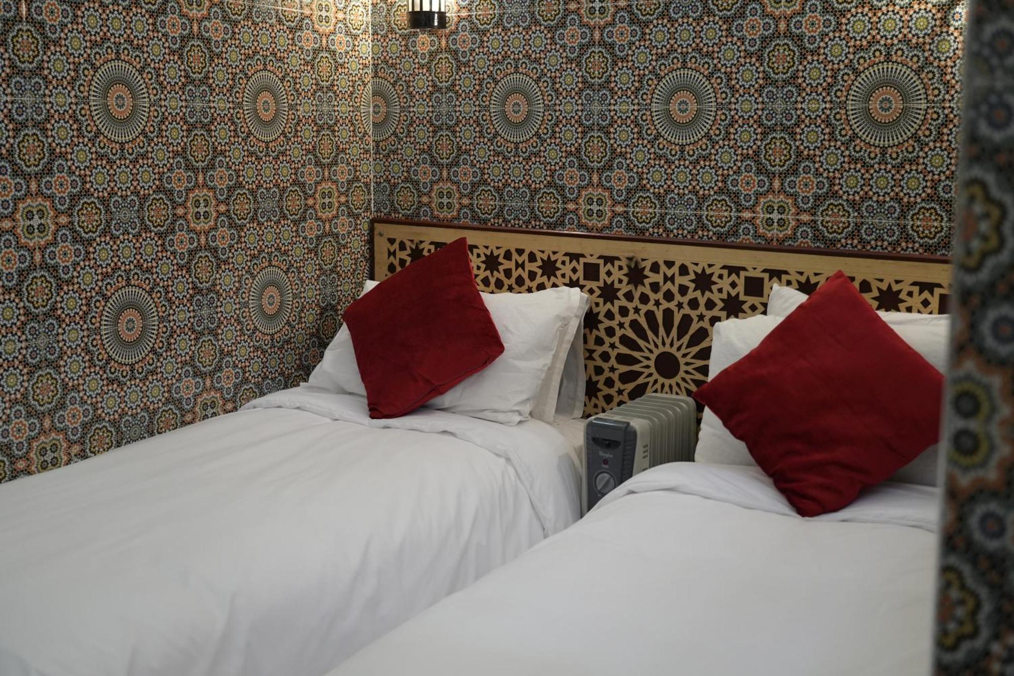 Dar Essaki 1886 Hotel Tanger Luaran gambar